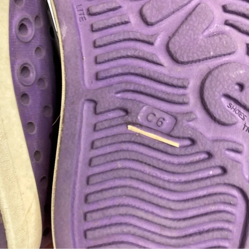 Native Jefferson shoes size‎ 6 purple